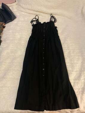 Universal Thread Women's Black Smocked Bodice TieStrap ButtonFront Midi Sundress